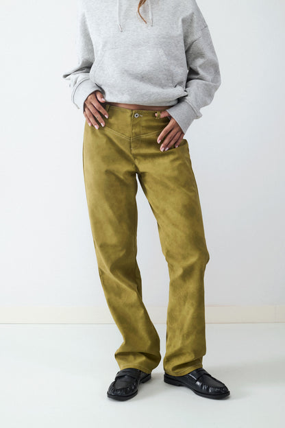 PANTALÓN EFECTO ANTE DETALLE LAZO