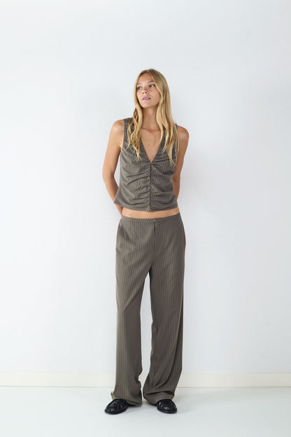 PANTALÓN RECTO RAYA DIPLOMÁTICA