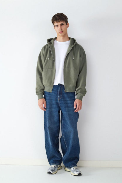 model_front full_4Rnq7zA0nrfgvYldX34DslrqXzy_preview.jpg