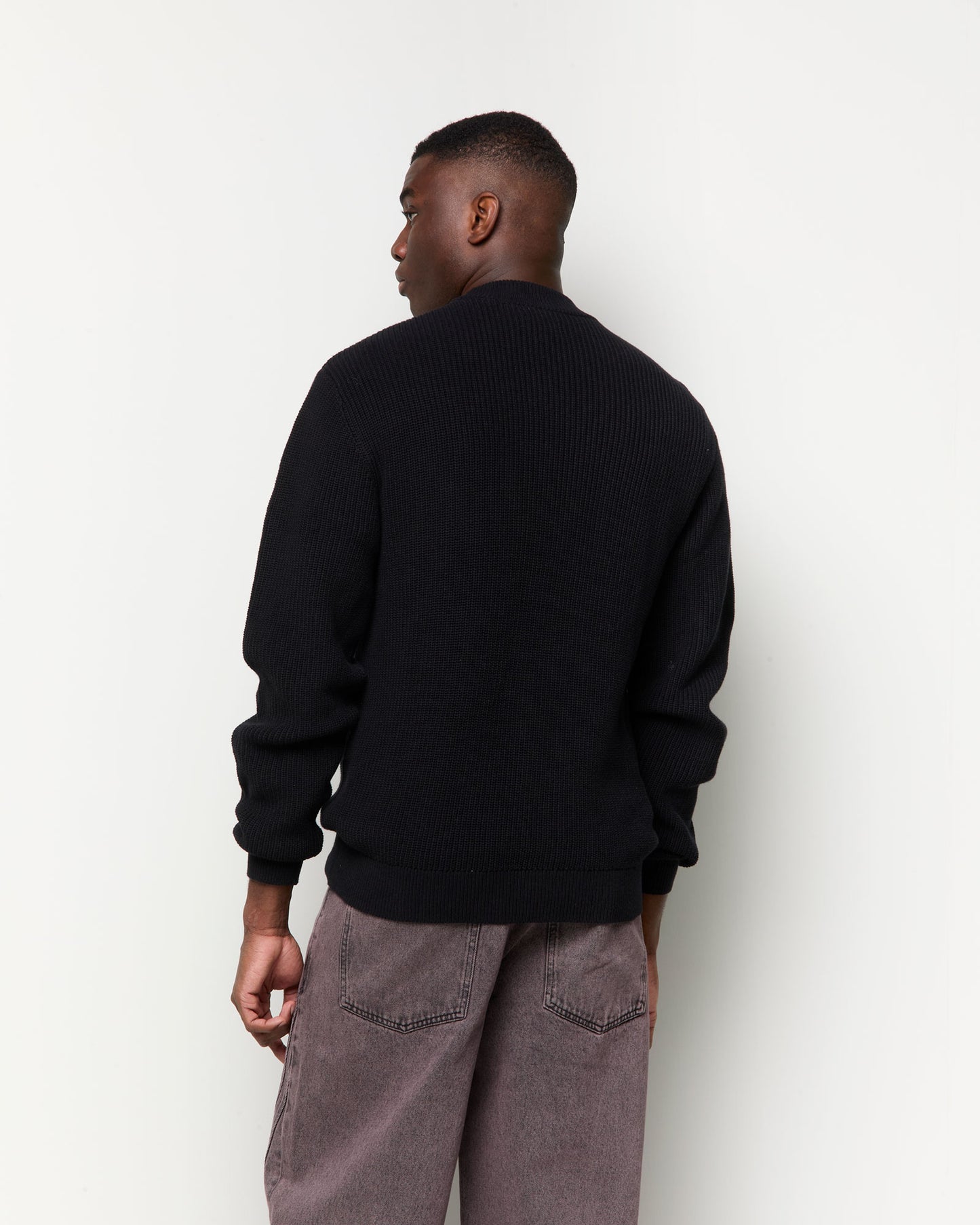 Crew Neck Sweater - Black