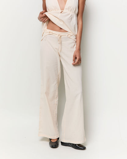 Rustic trousers with waist detail