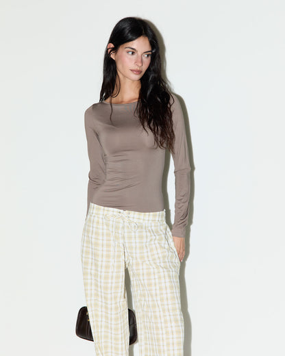 Long-sleeved boat neck bodysuit