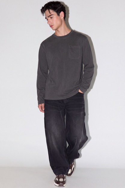 T-Shirt with Pocket Detail - Ebony