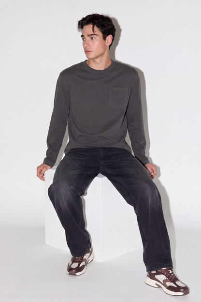 T-Shirt with Pocket Detail - Ebony
