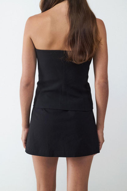 model_back_ABR379ZGjNTl19yB3YVXHKyJnjB_preview.jpg