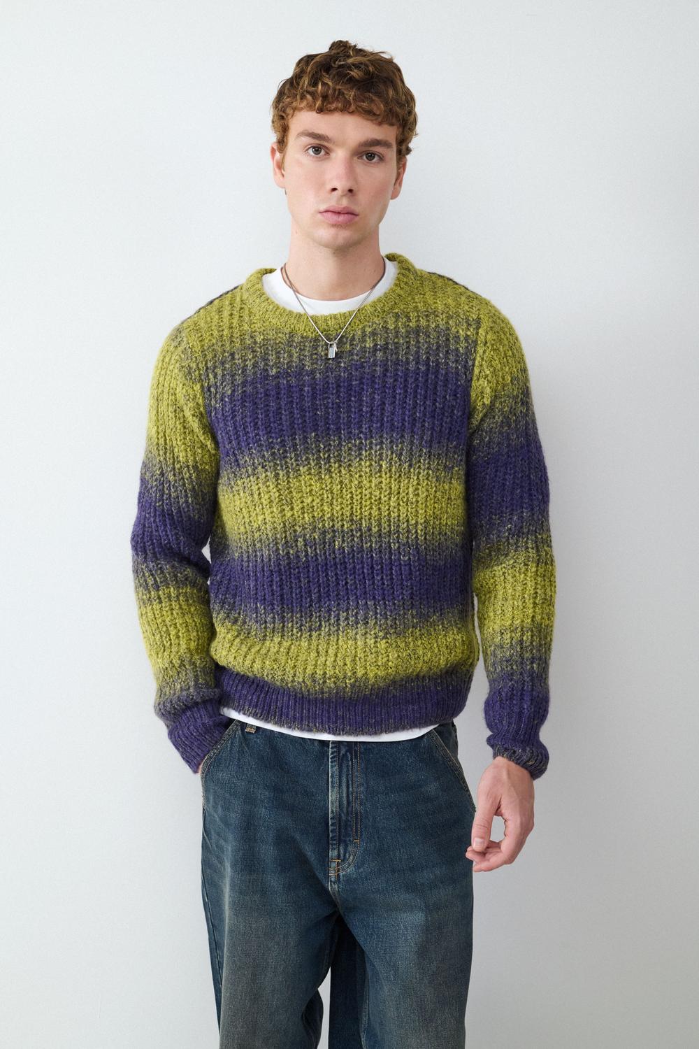 model_front_AgyoJd3vgMtlk4mQ4vDzcePYe5X_preview.jpg