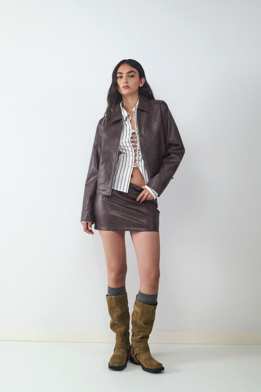 MINI FALDA EFECTO CUERO