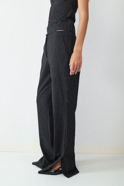 PANTALÓN ABERTURA RAYA DIPLOMÁTICA