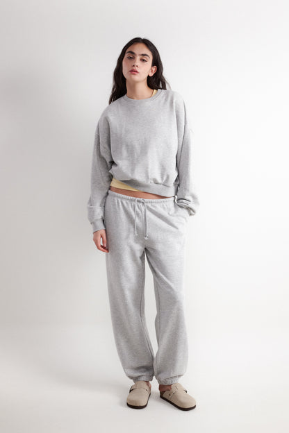 Voluminous sweatshirt