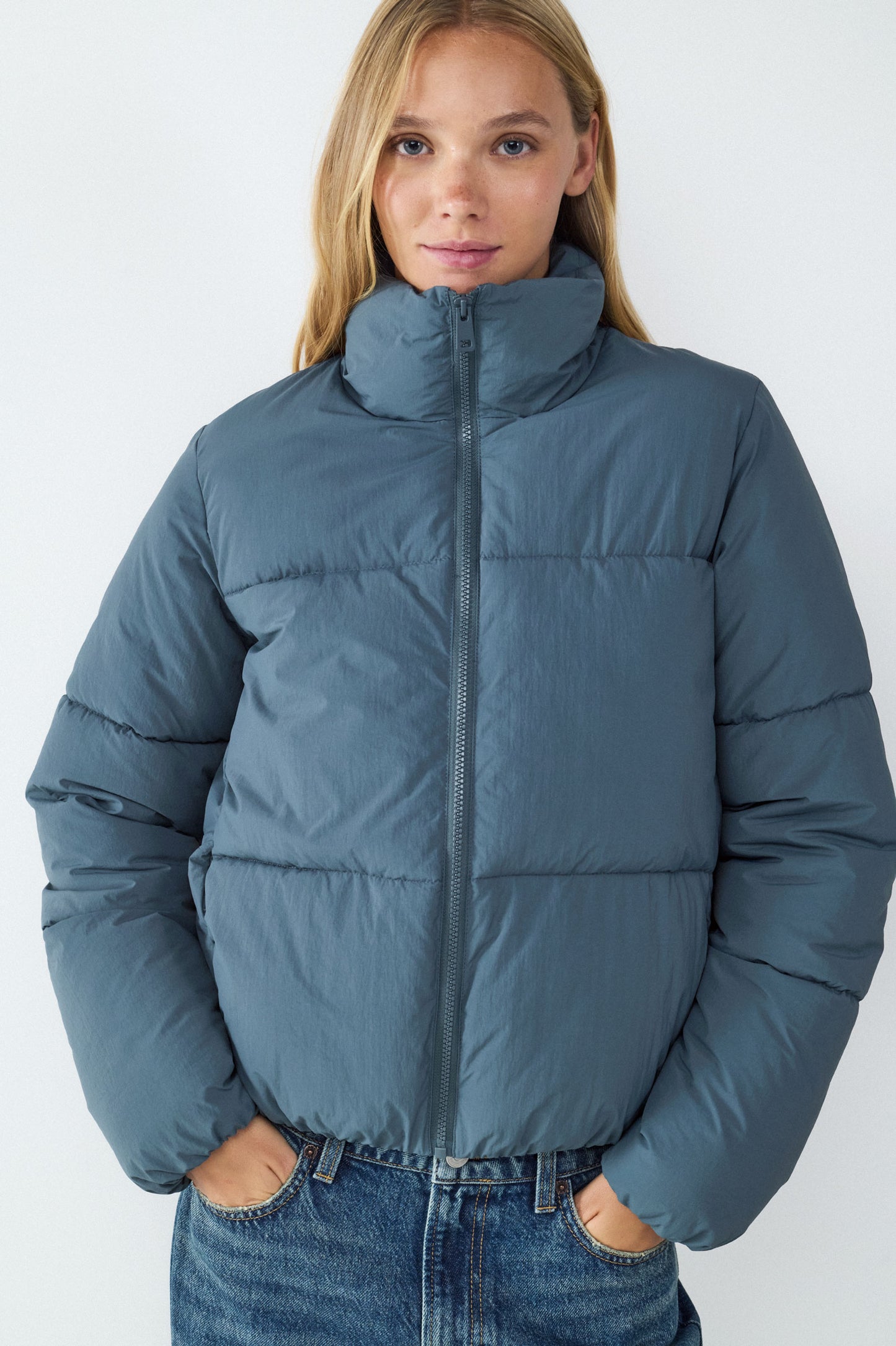 CHAQUETA ACOLCHADA CUELLO ALTO