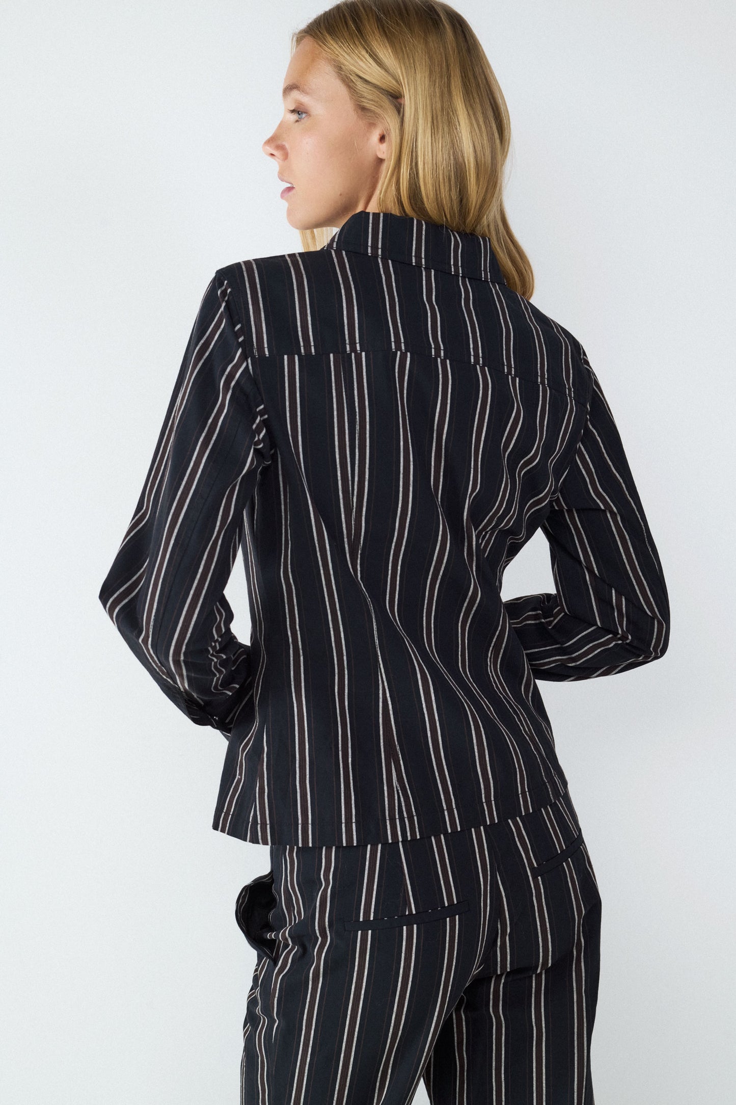Camisa rayas bolsillos