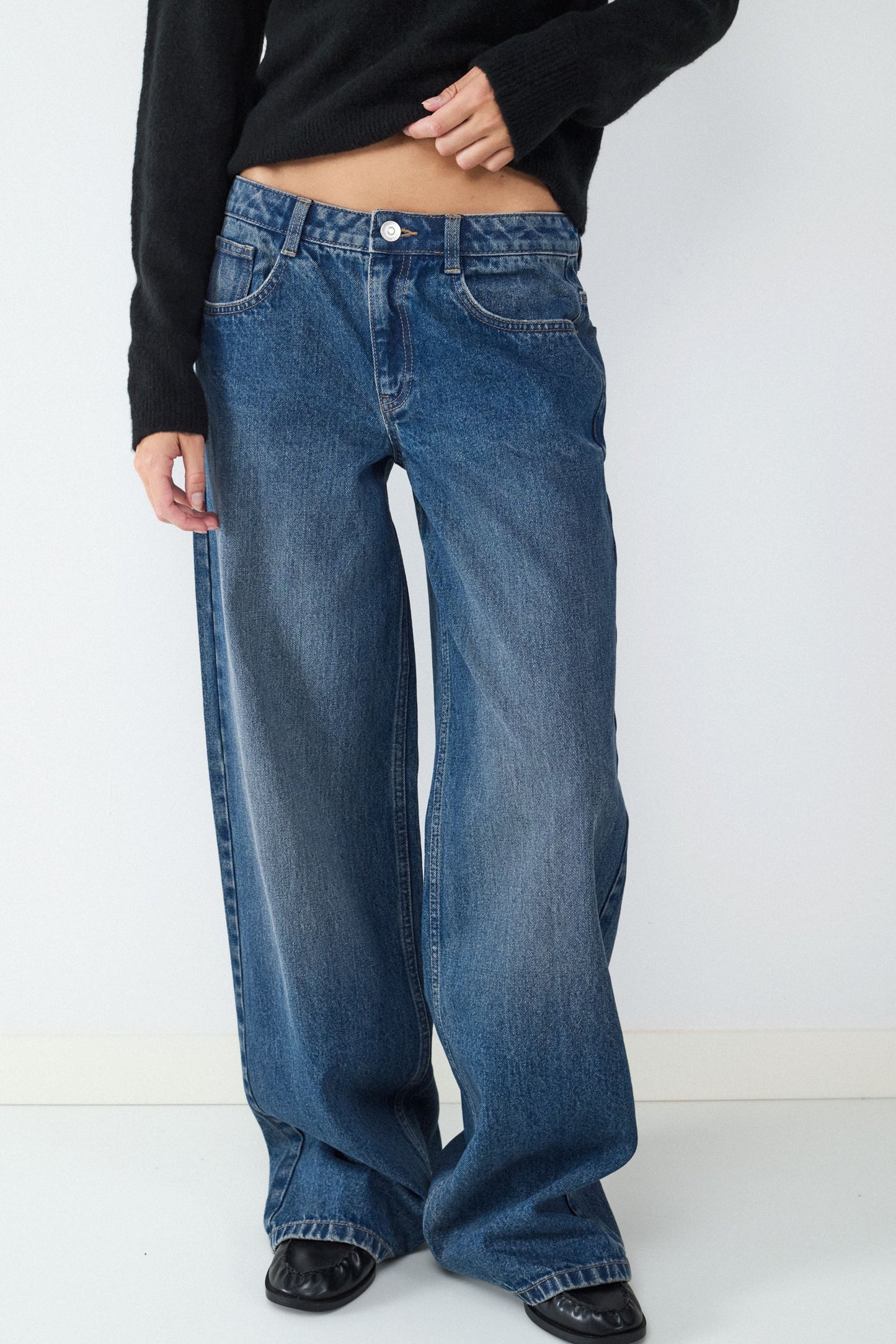 JEANS WIDE LEG TIRO BAJO