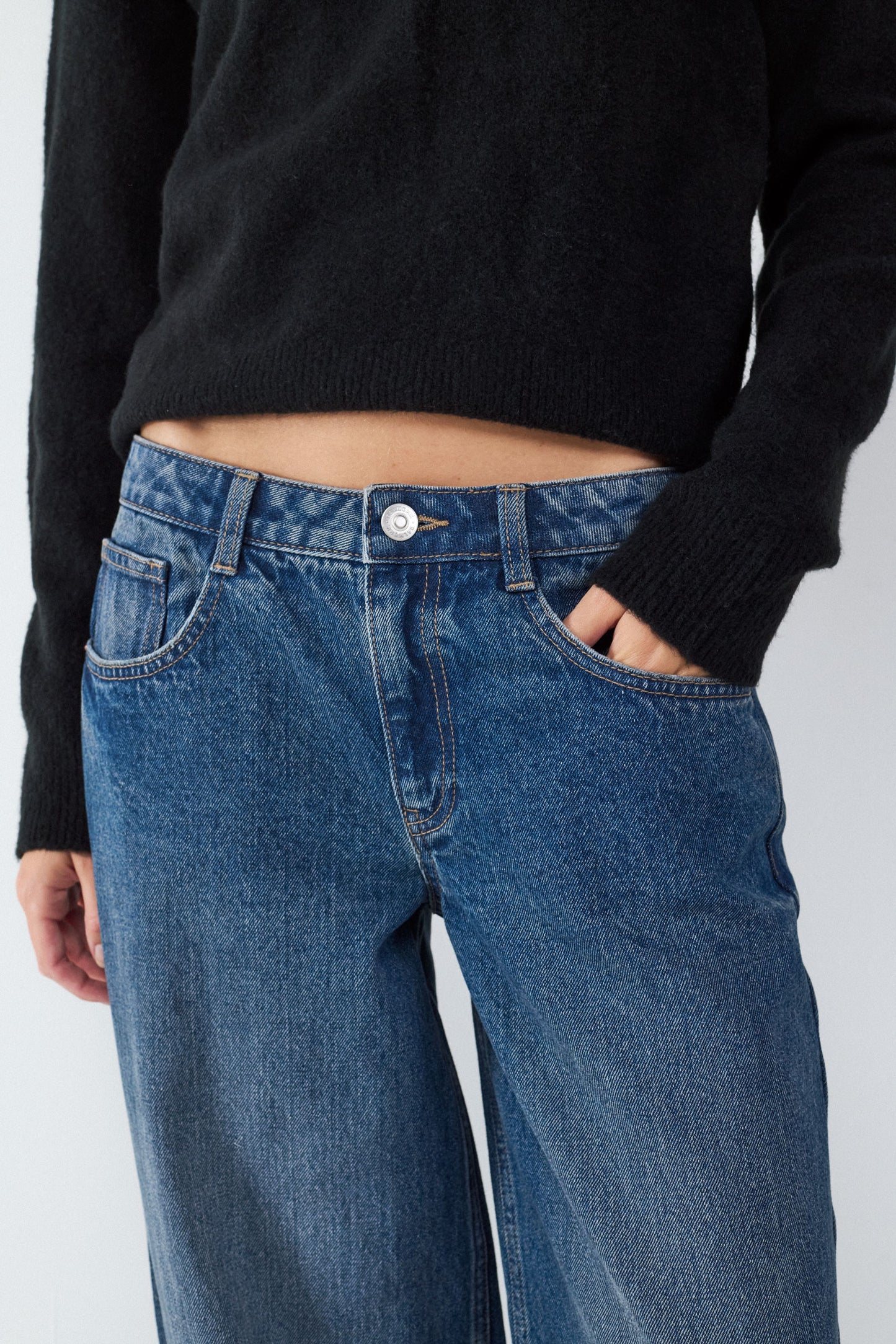 JEANS WIDE LEG TIRO BAJO