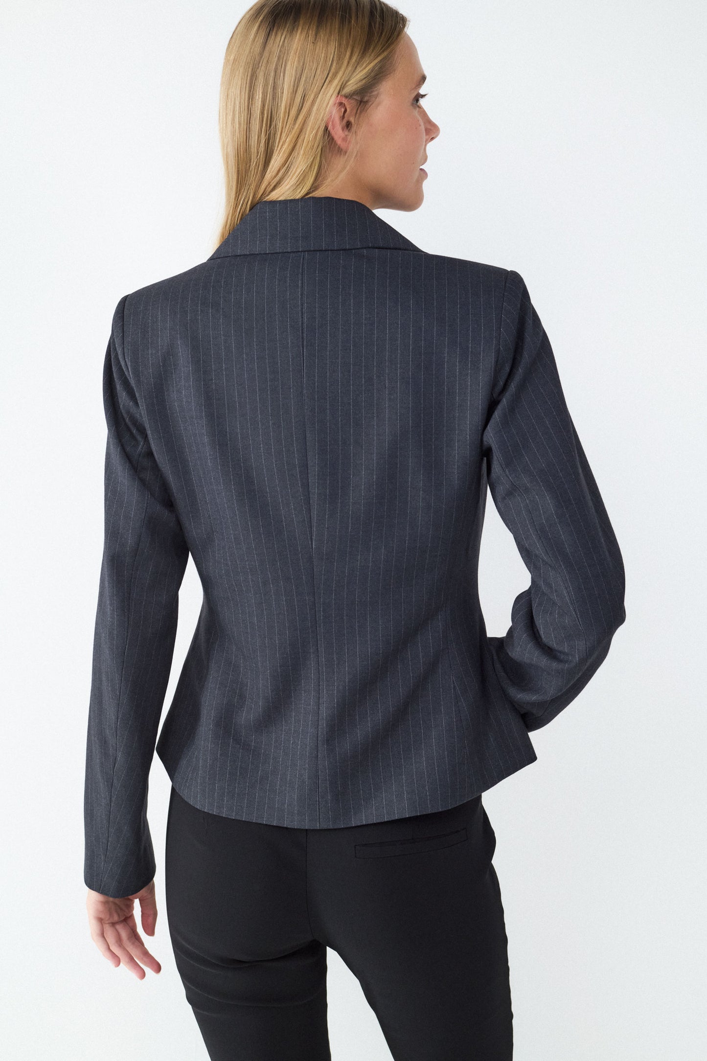 BLAZER ENTALLADA