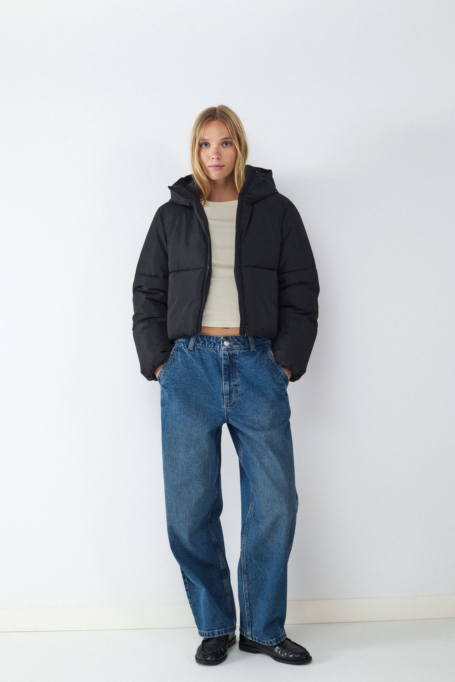 CHAQUETA ACOLCHADA CAPUCHA