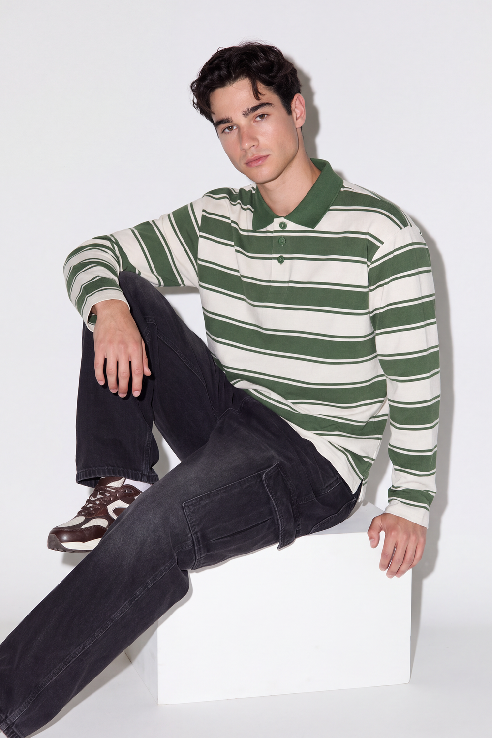 model_front_BE01oqMjbJI4kgw1a7WPcPzDM3EP_preview.png