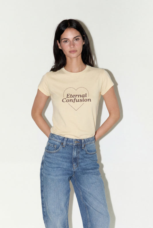 CAMISETA GRÁFICO CORAZÓN