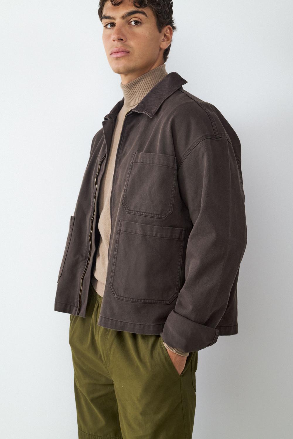 model_front_G63daVmw5nTJoglwjaB6I99EpAy3_preview.jpg