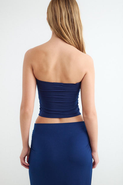 model_front full_GPo9lvr3XPhYMlrNpyaVcvYkDEQ_preview.jpg