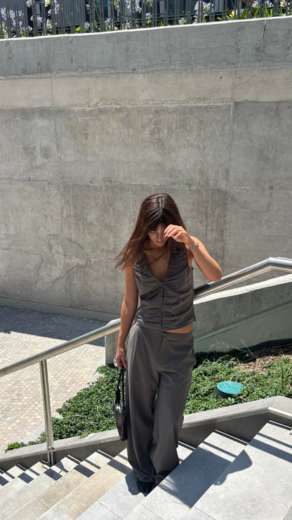 PANTALÓN RECTO RAYA DIPLOMÁTICA