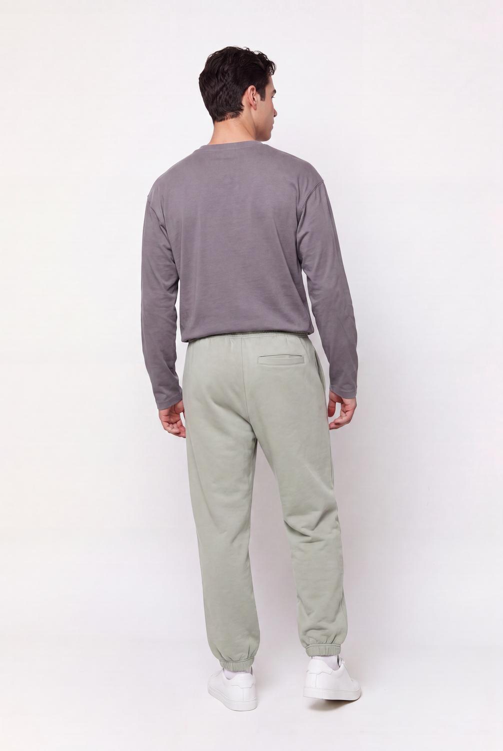 model_back_JrjdDEbNy9C7ze6EYdEnCyPVKXK_preview.jpeg
