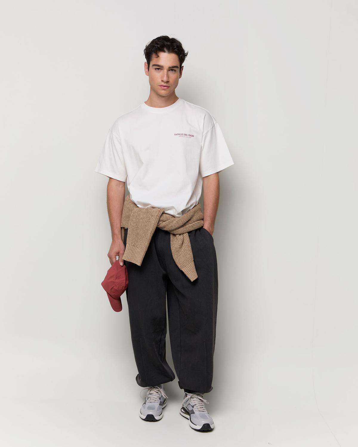 model_front full_KWnkaJj3ovtrQwdZMqjJt9dkPqa_preview.jpg