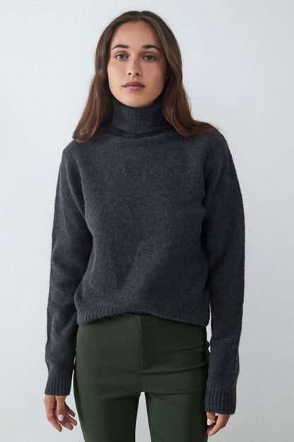 model_front full_KdW4G3PPj0SeKvVEGepQsJNMnEk4_preview.jpg