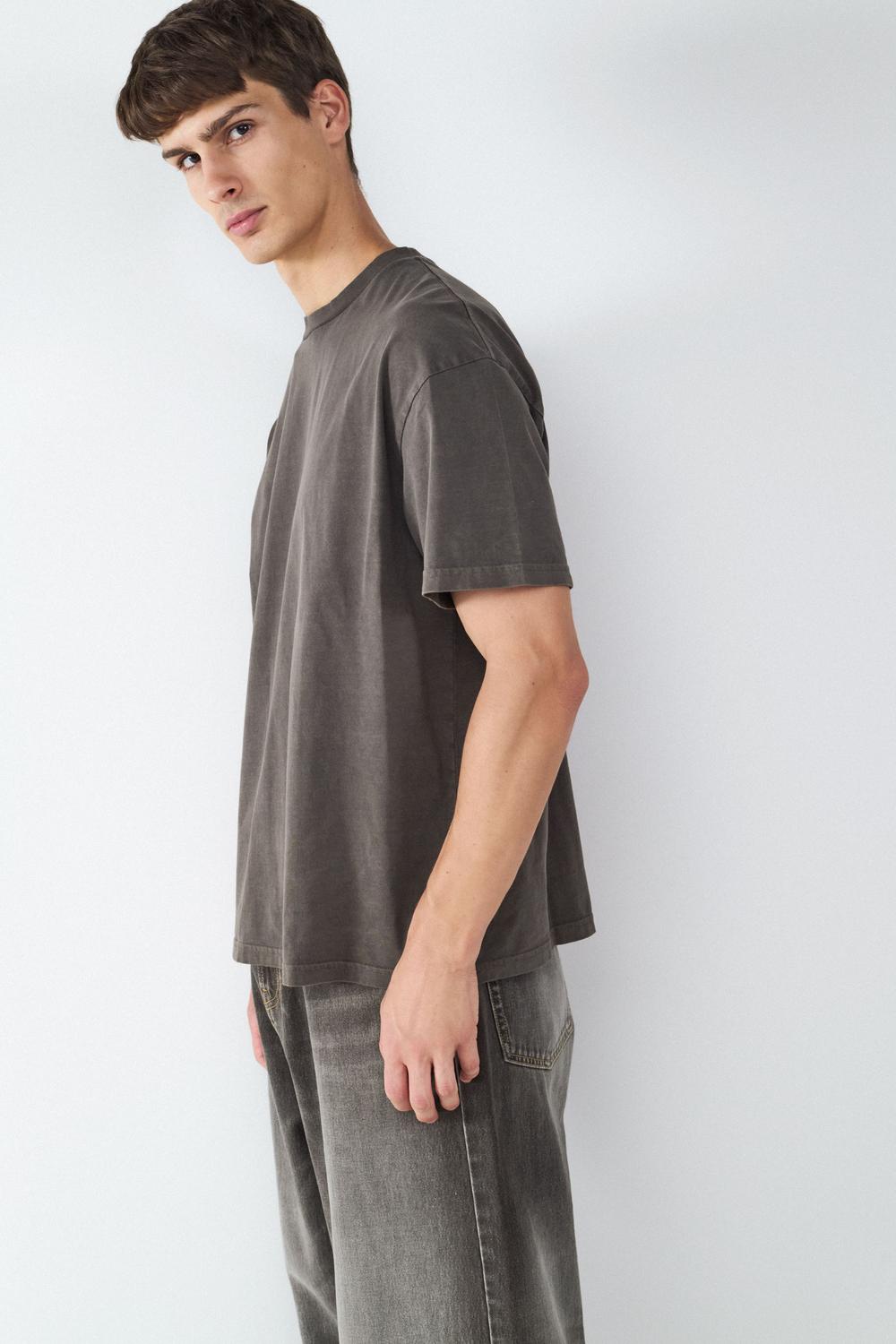 model_detail_KljQAq517qCQJWl5WXn1u1YYp3z_preview.jpg