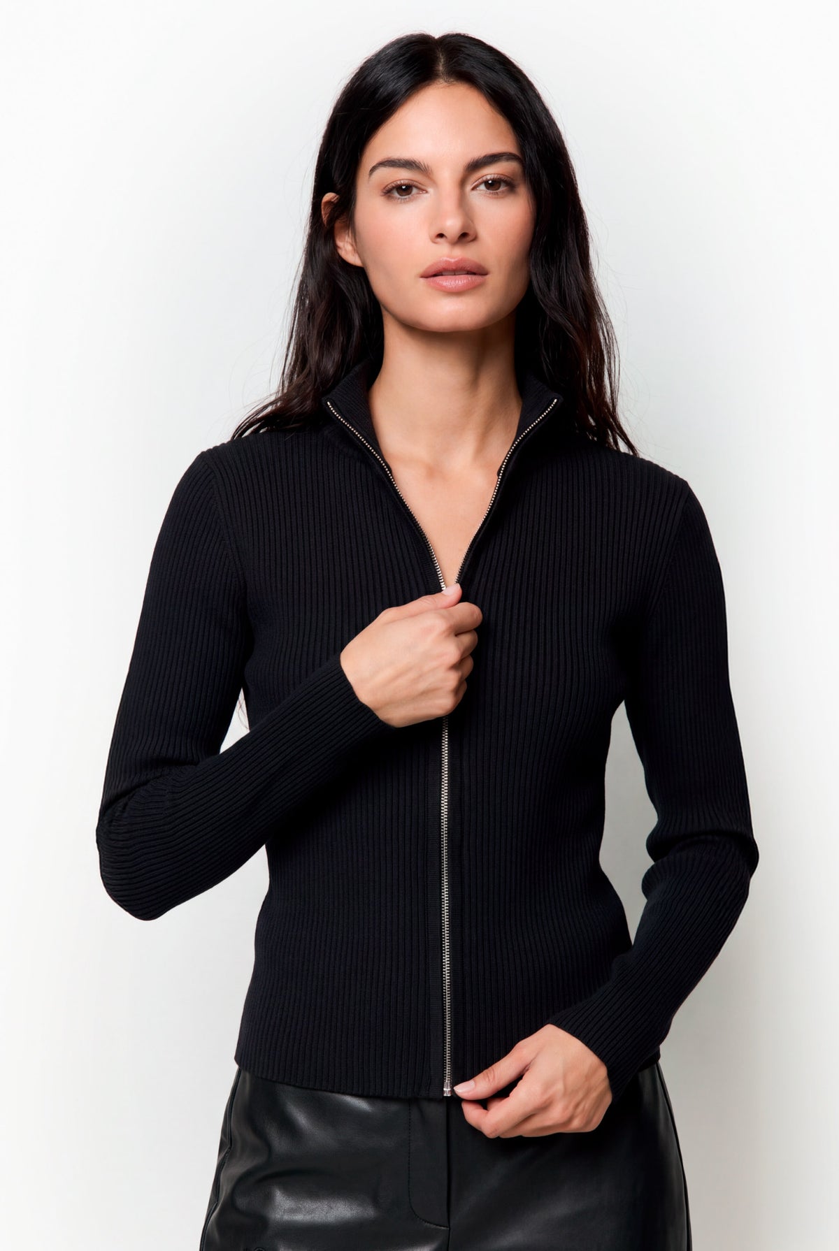CAMISOLA DE MALHA BAL COM FECHO TOTAL - Preto