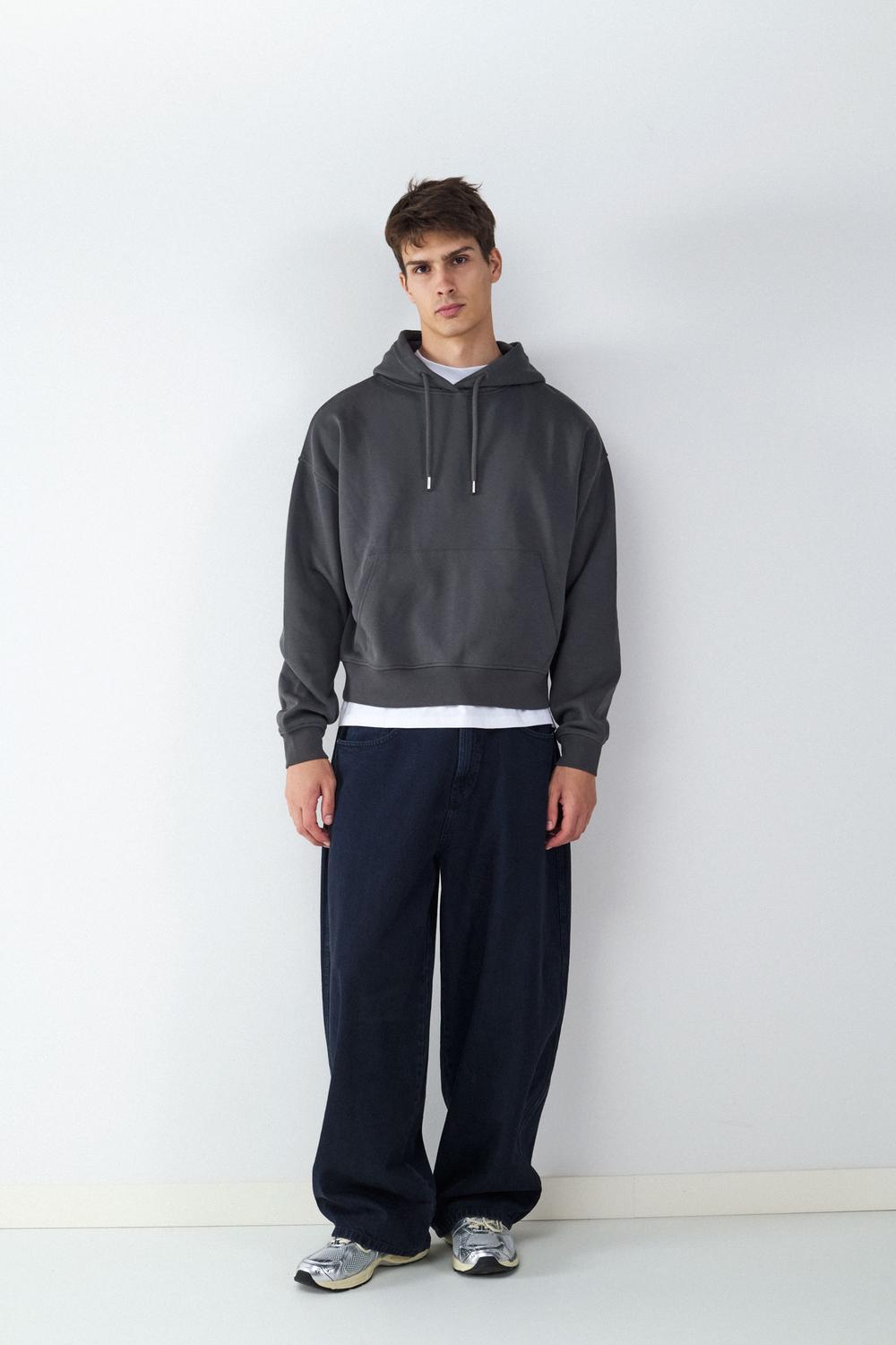 model_front full_NpkD6Z3jqRIzmpr1MEyvc77Gajg1_preview.jpg