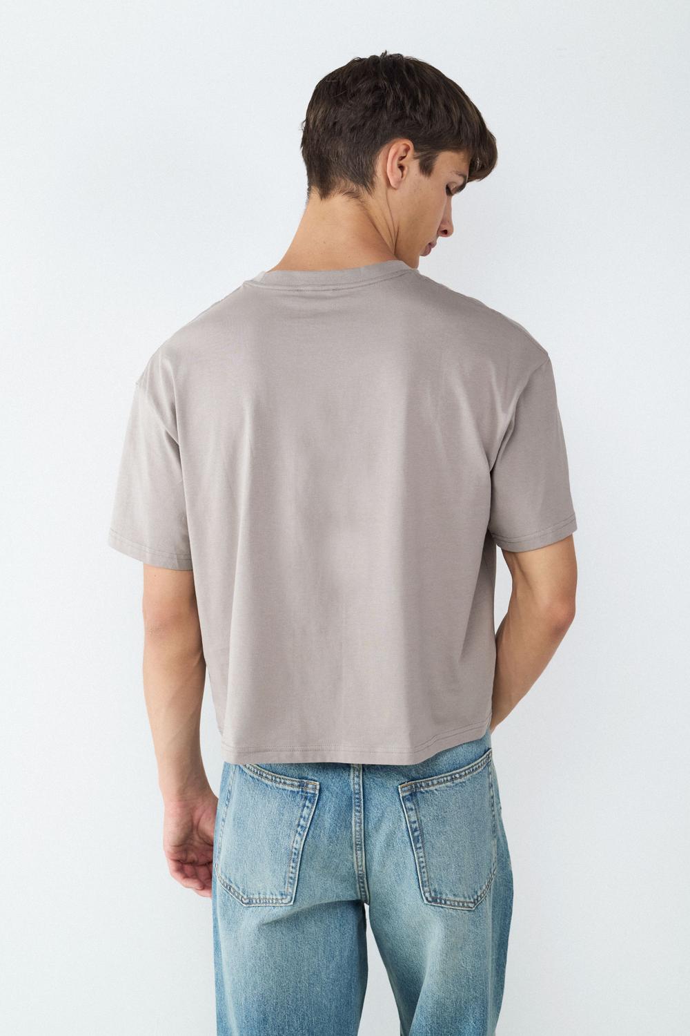 model_back_Nw03Yg9yAbTGPlwKGk6GcRP5VQ7_preview.jpg