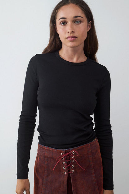 model_front full_PJ4EWlRRmjhGPo1JeZlKhkQ0zoN_preview.jpg