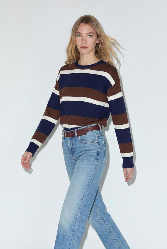 model_back_QN1KM03QJYhXqdVy73mqf9l0g7a_preview.jpg