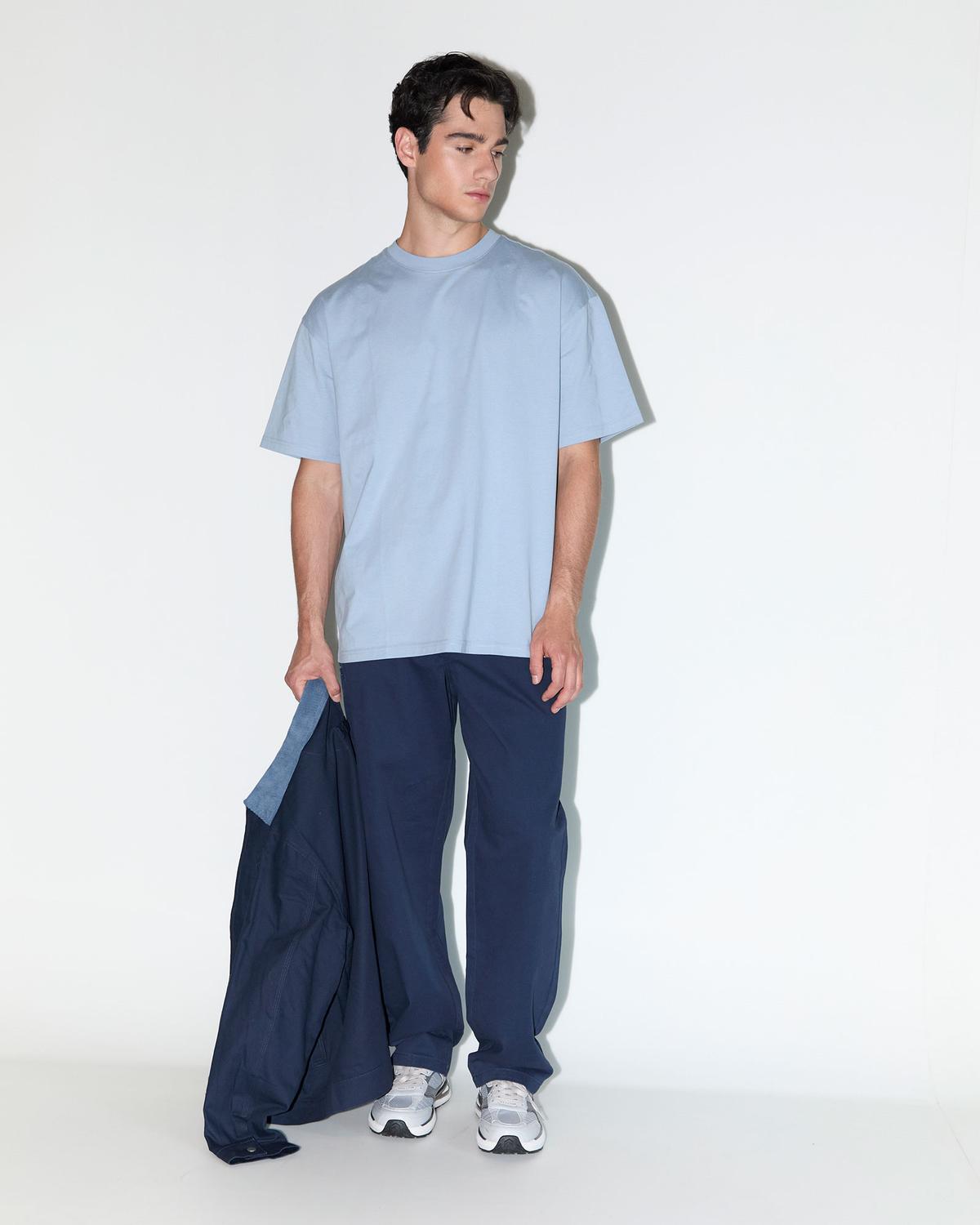 model_front full_RqgdBQdraaHZmjJbv9BNSn5ly4k_preview.jpg