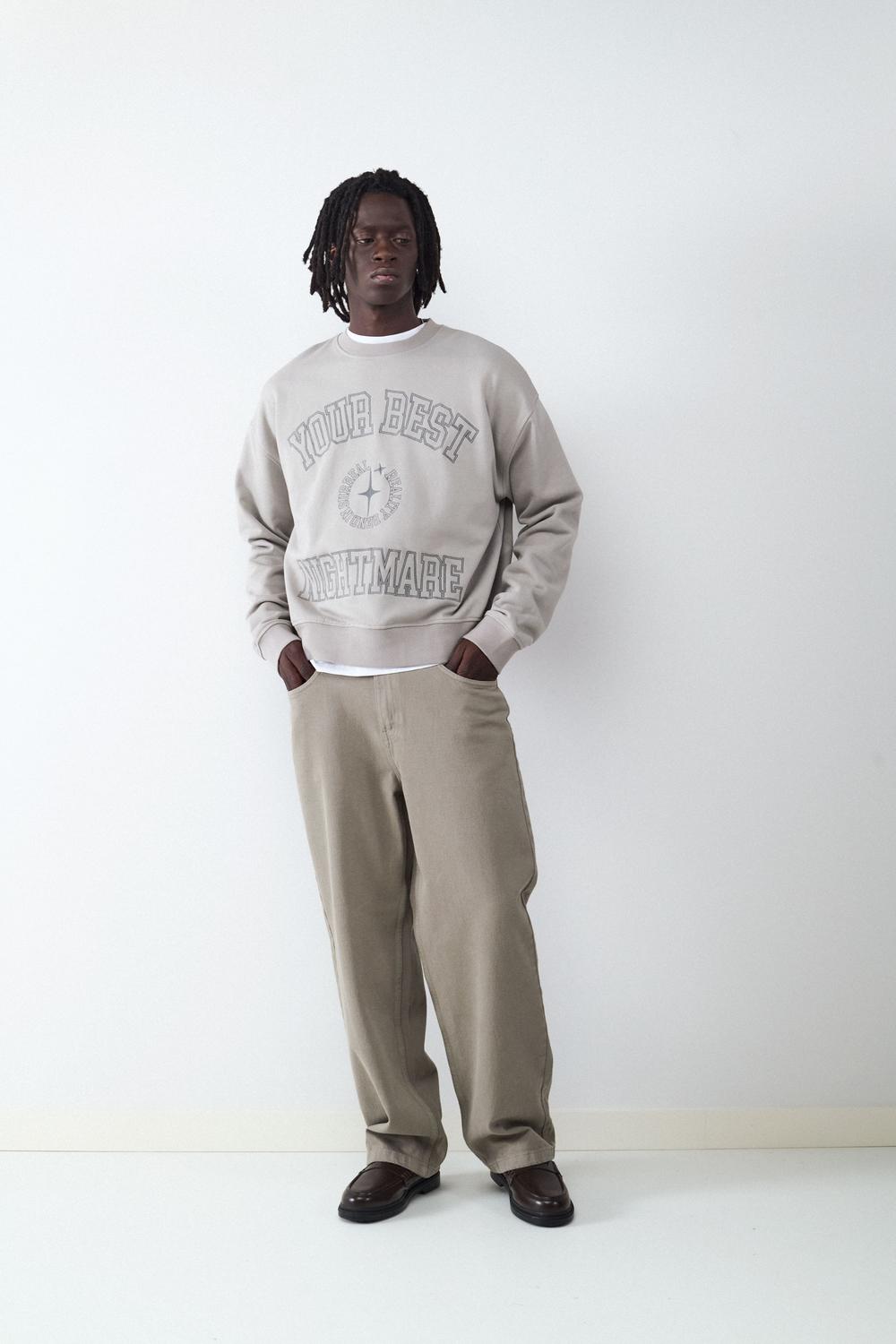 model_front full_WdWd1ZZY9wUE1bQRp5wrIBYmmxW_preview.jpg