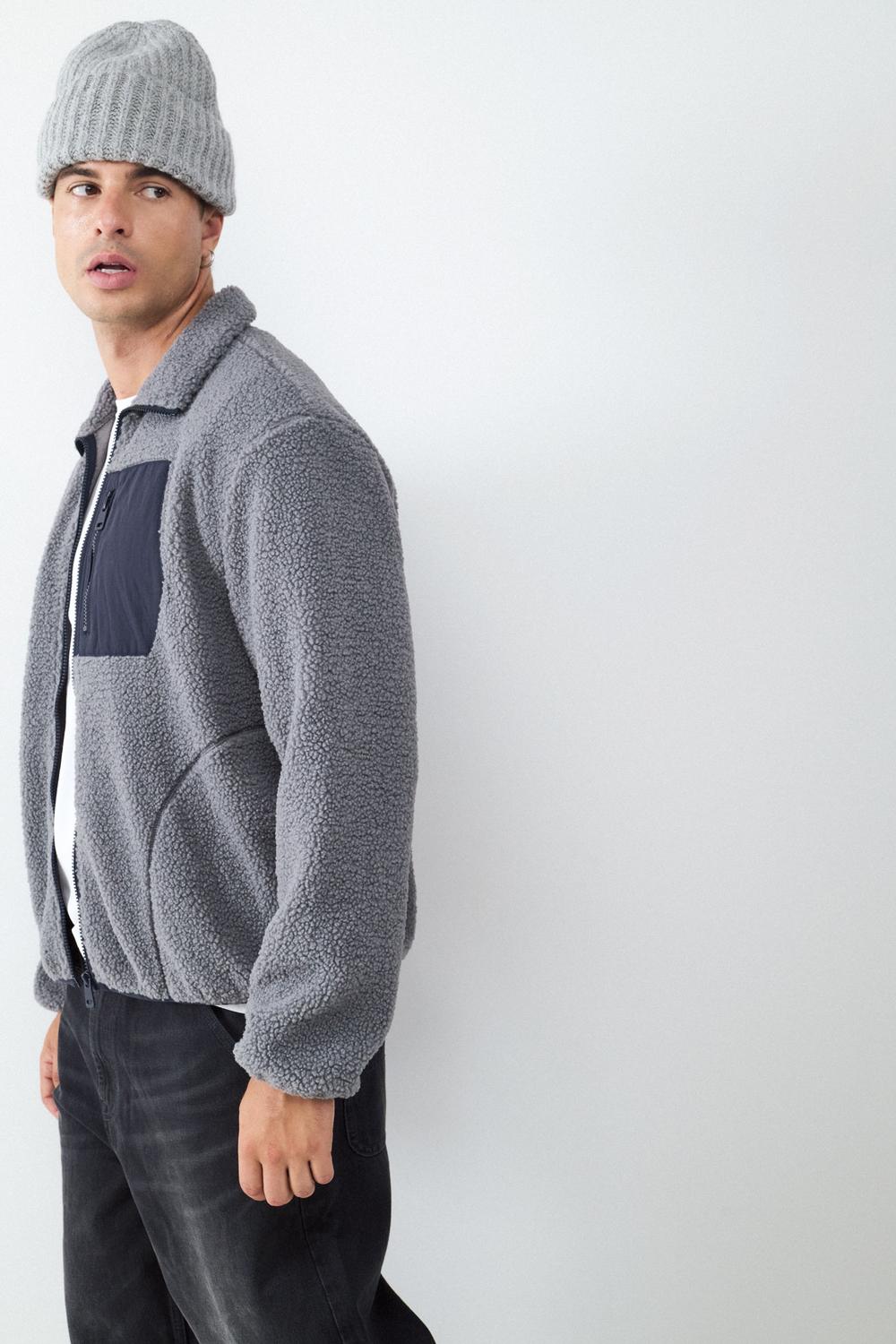 model_detail_XEDXxq6zJEhE395MkxE9Sne6YQvw_preview.jpg