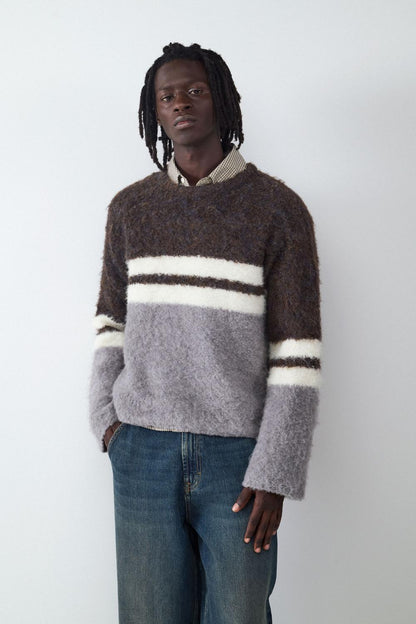 model_front_XwKaW9p0j0U6Q7gN5AWJSy909jw_preview.jpg
