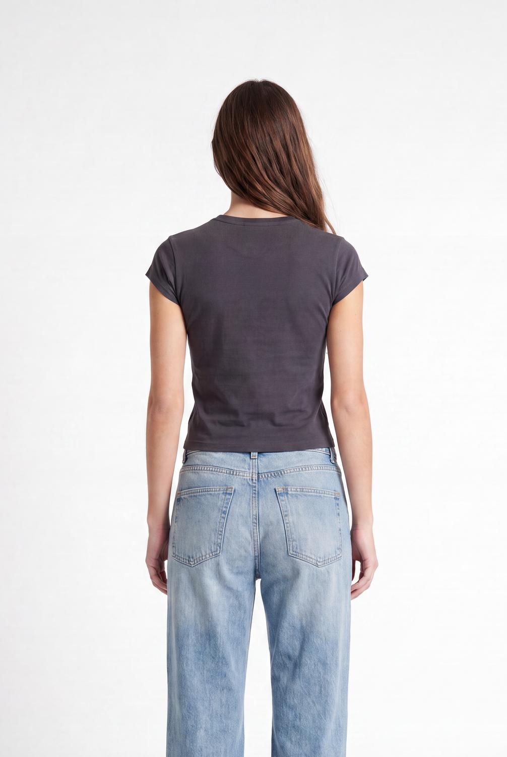 model_back_XwajzzzGZPSE1g9jKbAgTYNvko5_preview.jpg