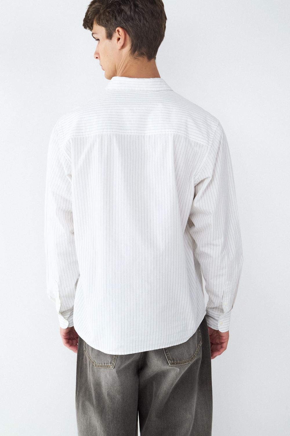 model_back_YYl67YnzBWc5WlopVvyGhEk7nYk_preview.jpg
