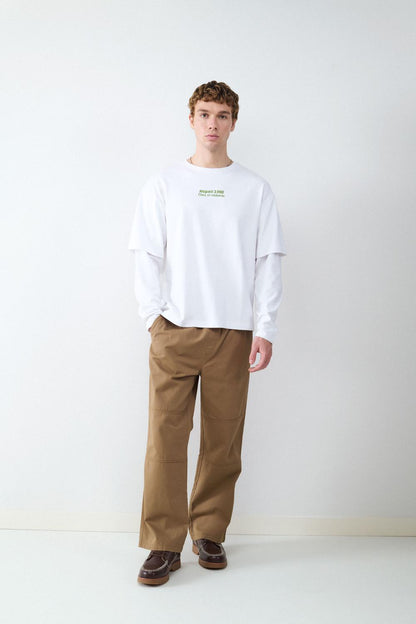 model_front full_YlNoQZJM4aCAzwYXZ5B3CRNwjwJ_preview.jpg