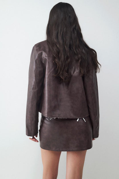 model_back_ZXeJaoB7XbTawYenJwgGukQ3KXG_preview.jpg
