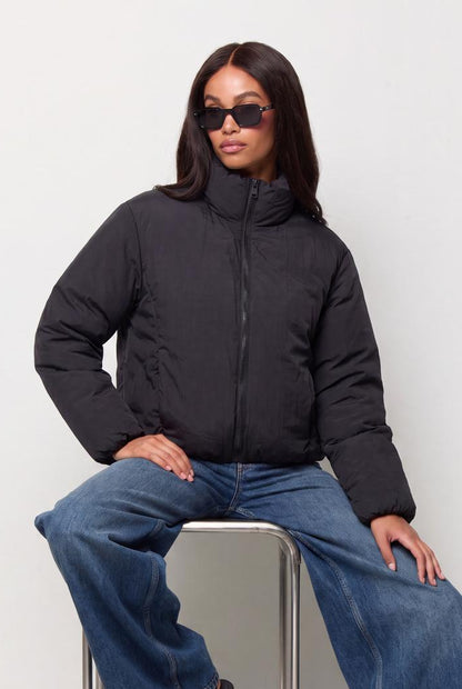 model_front full_aPnXxX7GgvFXB3blrlv4U5BejBjM_preview.jpeg