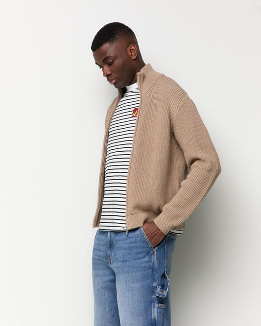 model_front_avWQj6YRkjUP1vRmb5Q1HbYQE1K_preview.jpg