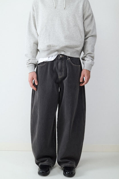 model_front_bBvBBR3WoNIdzqMPMao0FoMw7E4_preview.jpg