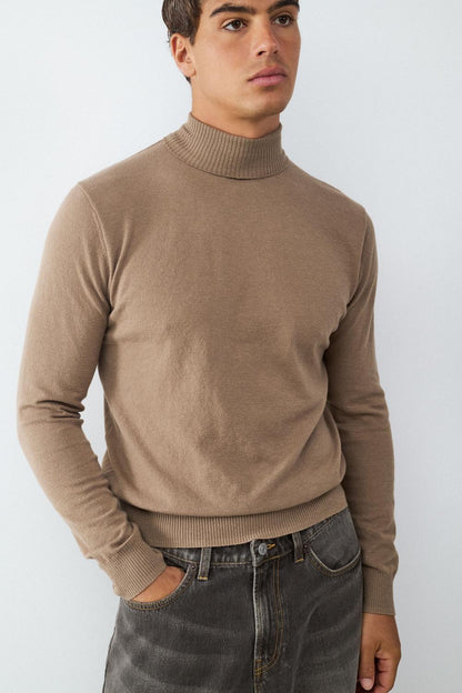 model_front_d5QEAPE4vXca76DggEZBCaxBE3A_preview.jpg