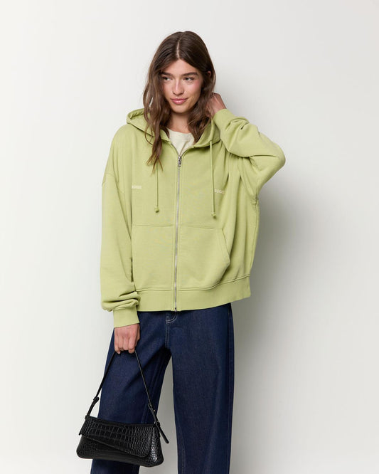 model_front_dRR7wlQNwZuqZvV1WgGkUJ7XEpQ_preview.jpg