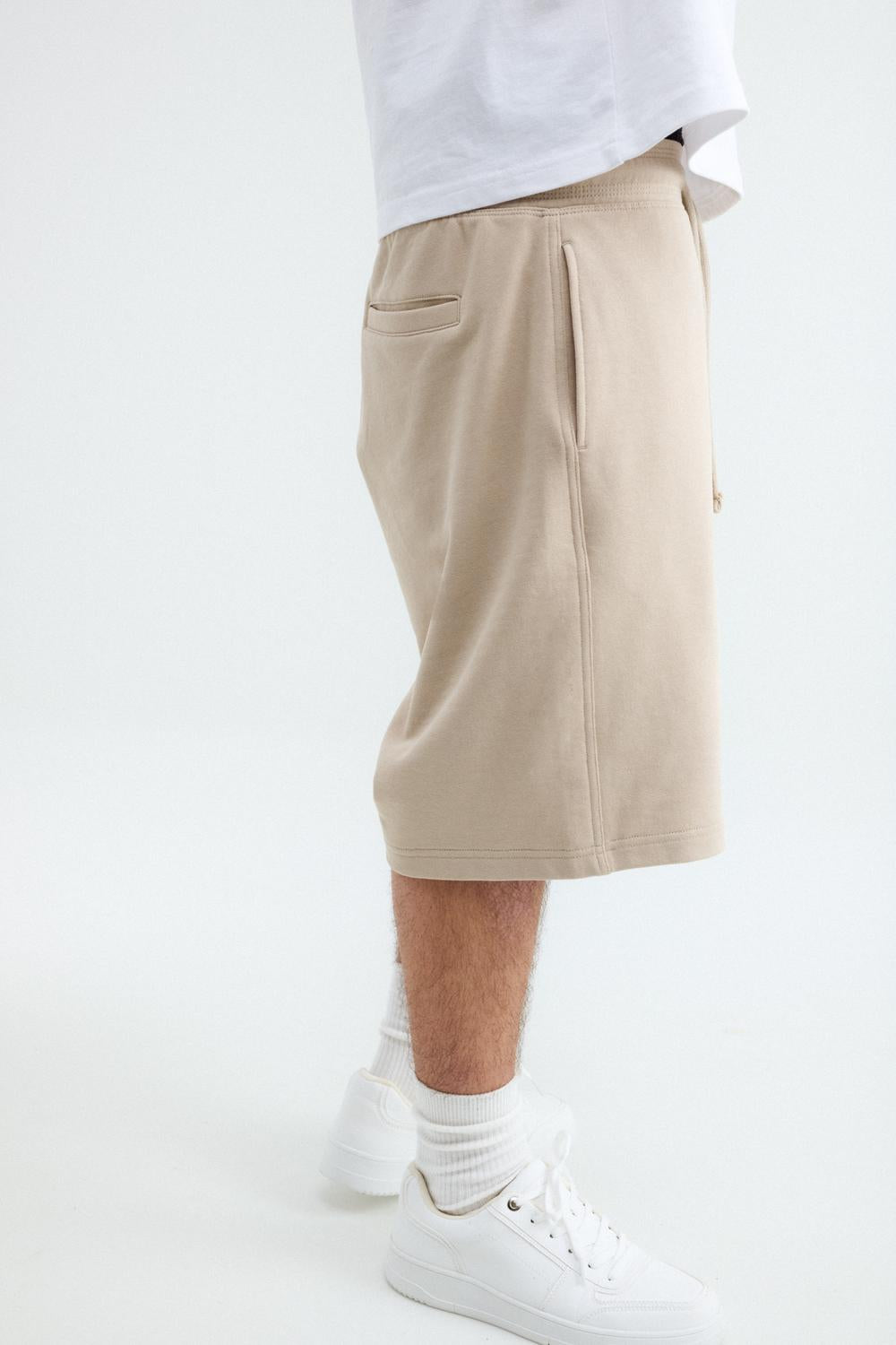 model_front full_emekEgABWbfoG6YKPap4IrjnN9z_preview.jpg