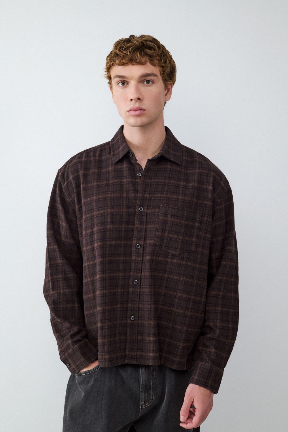 model_front_ez7aByJGDwH5jEgak3nZUlRxYYq_preview.jpg
