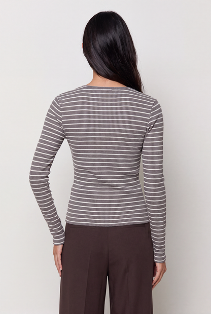 model_back_gEBm7zlkjRhBpq0Wzj1nsD4JYn46_preview.png
