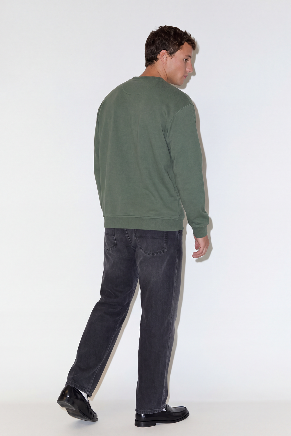 model_back_gqRQ6ka7N6iE4P9AKdvxHDD6xwpa_preview.png